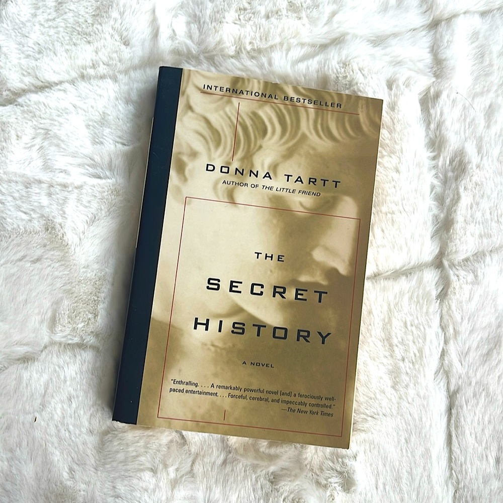 ❀ 3 for $10 bundle! - The Secret History by Donna Tartt Paperback Book